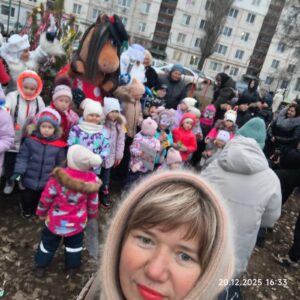 При поддержке главы ЭМР, управляющая компания "ОКО" смогла провести новогодние праздники во дворах