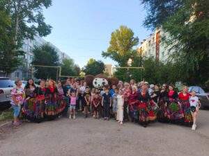 Прошел праздник, посвященный Дню рождению МКД Энгельс-1, дом 72